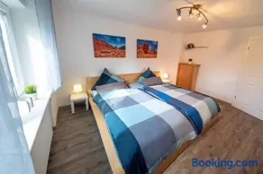 Encantador apartamento apto para niños con terraza y jardín - Image 3