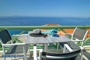 Corali Suites Andros - Image 4