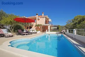 Holiday Home Pelegrin - Image 2