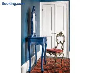 Bennett's Lodgings - Stylish 2BR Georgian Flat - Heart of Bath - Sleep 6 - Image 5
