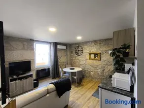 Casa Stone - Image 1