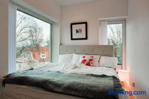 townhouse on Arlanda Stockholm metro line - easy checkin - Image 2