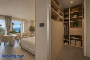 Perched above Montreux, with breathtaking views of Lake Geneva and the Alps - Image 2