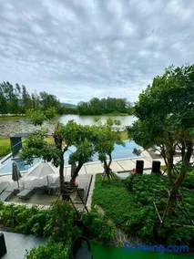 2bedrooms Cassia Residence lake view - Image 3