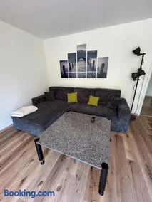 Modern apartment near StJakob - Image 5