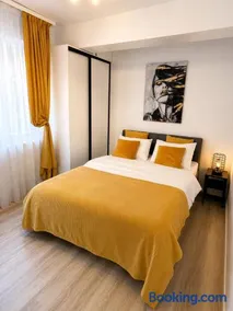 Yellow Apartment - Image 1