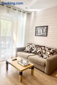 F2 confortable pour 4 personnes 222 Résidence Les Chalets d'Ax - Image 1