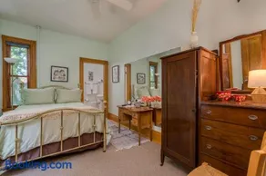 Laven House - Image 3