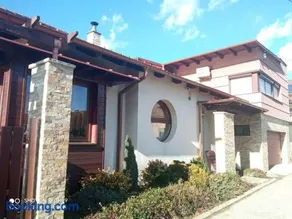 Besenyei Apartman - Image 5