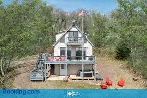 Mountain cabin w hot tub & game room - Image 1