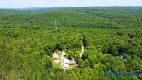 Karaoke Lodge in Madawaska, Big Group-Friendly - Image 2