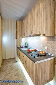 Golden Suites - Image 2