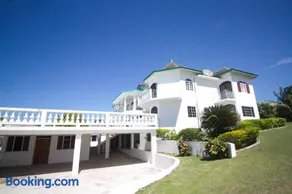 Sea View Chateau - Image 3