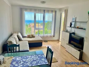SOLITA Apartment with Panoramic View - Image 2