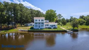 Creek House - Waterfront Oasis on Holden - Image 2
