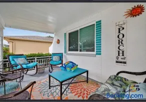 Private Pool Retreat Near Beaches Downtown St Pete - Image 3
