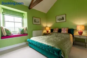 Lowtown Cottage - Image 5
