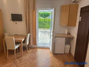 Apartment House Jerko - Image 2