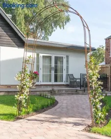 The Garden Room - 1 bedroom annex in Penrith - Image 2