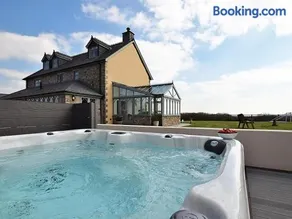 5 Bed in Bude oc-lossi - Image 2