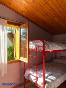Agradable casa con chimenea interior - Image 4