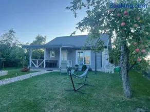 Cozy holiday house with sauna and entertainment - Image 2