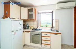 Apartment Harmony - with free parking - Image 4