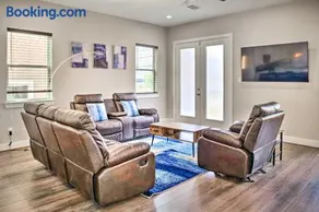 Modern & Spacious Houston Home - Pets Welcome! - Image 5
