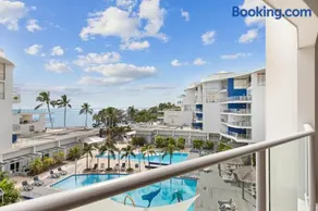 Hamptons Meets Hervey Bay In Upmarket Resort - Ocean Views - Image 1