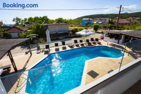 Hotel Philoxenia - Image 5