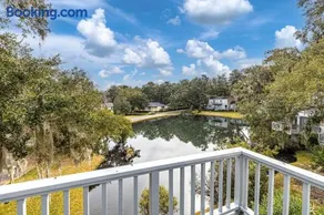 Discreet Retreat - Image 1