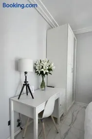 Apartamenty Odrodzenia 11 - Image 1