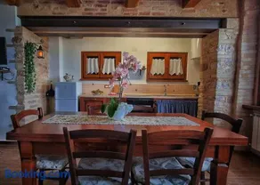 La scuola del castello località San Giovanni Spello - Image 1