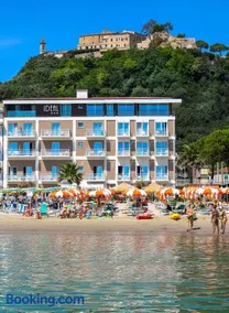 Hotel Ideal - Image 1
