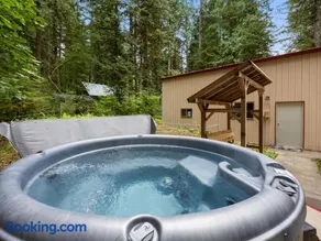 Whispering Pines - Cabin w hot tub - Image 2