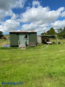 Bryn Parc - Image 1