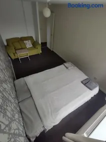 Homestay near a station and park - Image 2