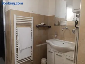 Apartment Sant'Andrea - Image 4