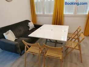 Superbe appartement Montpellier 8 personnes 2 chambres 2 salles de bain Wifi Netflix et parking gratuit - Image 3
