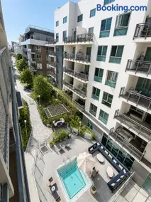Glendale Luxe Stays - Downtown - Image 1