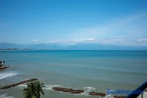 Oceanfront Condo in Bucerías with Two Ocean-View Terraces - Narval Norte - Image 4