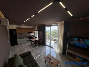 Sunset Luxury Apartment Shengjin - Image 4