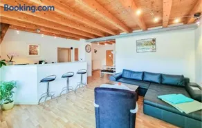 Stunning Apartment In Ditfurt With Wifi - Image 3