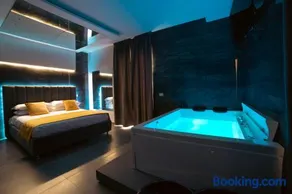 Intimity Luxury Rooms - Image 2