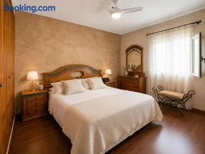 Disfruta Almerimar Gran Dúplex junto al Mar con AC en habitaciones y salón - Image 2