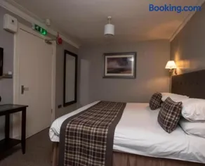 The Georgian hotel - Image 2