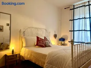 Blue Breeze Apartment - Image 3