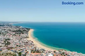 BnB Homes Paradise View Villa with 3 bedrooms & 2 swimming pools - Image 2