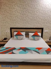Vrinda Apartments - Image 3
