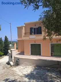 Ligeris house 1 in Agioi Deka - Image 1